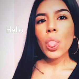 Meet your Posher, Karla